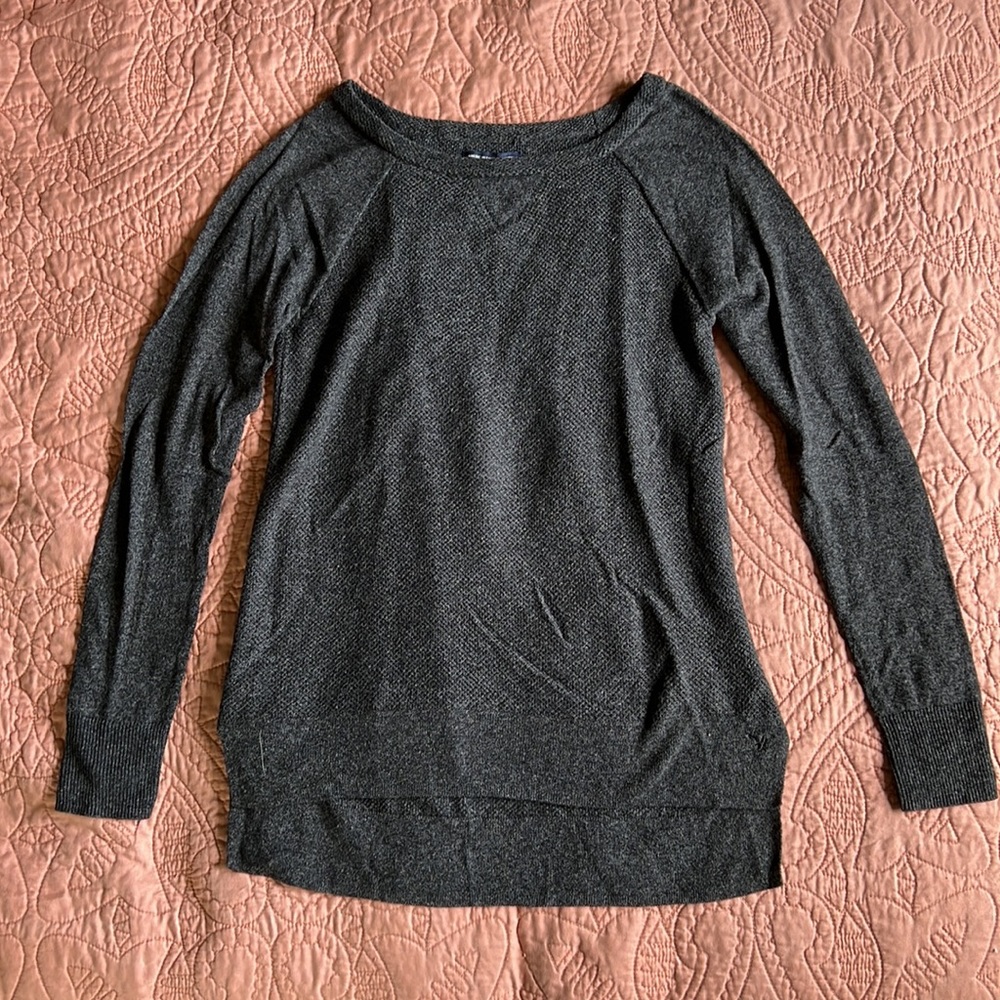 American Eagle Outfitters Sweater